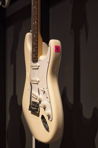 Jeff Beck Christie's auction photograph 55, courtesy of Jim Belmont