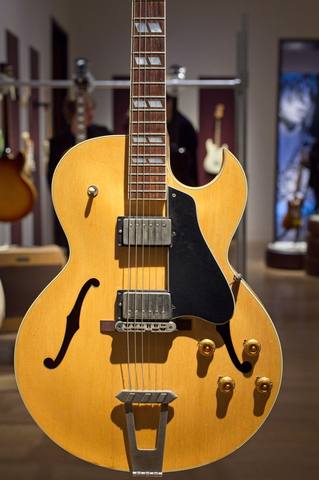 Jeff Beck Christie's auction photograph 120, courtesy of Jim Belmont