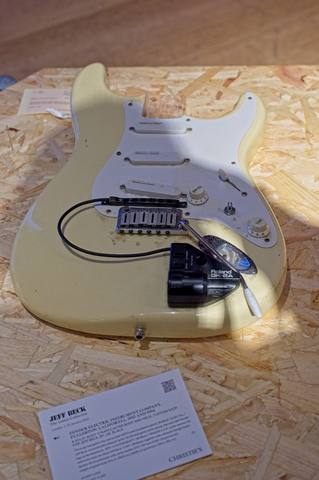 Jeff Beck Christie's auction photograph 150, courtesy of Jim Belmont